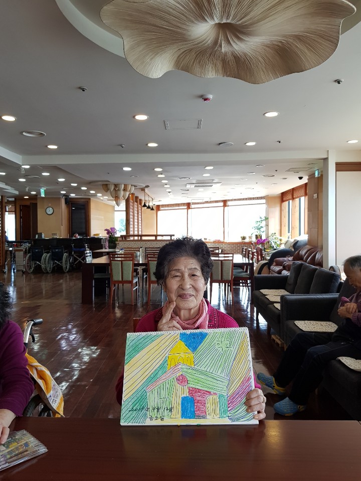 2000769928_UCQHR91M_41254f01131facf3c41822593d0bde64bfb8c697.jpg 이미지크게보기