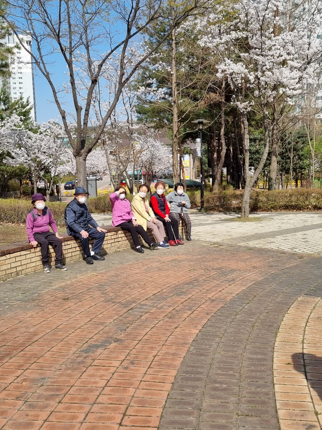 2049696908_YBEICybu_47ea5d4362a66d0c2d650e55657b82a47463f422.jpg 이미지크게보기