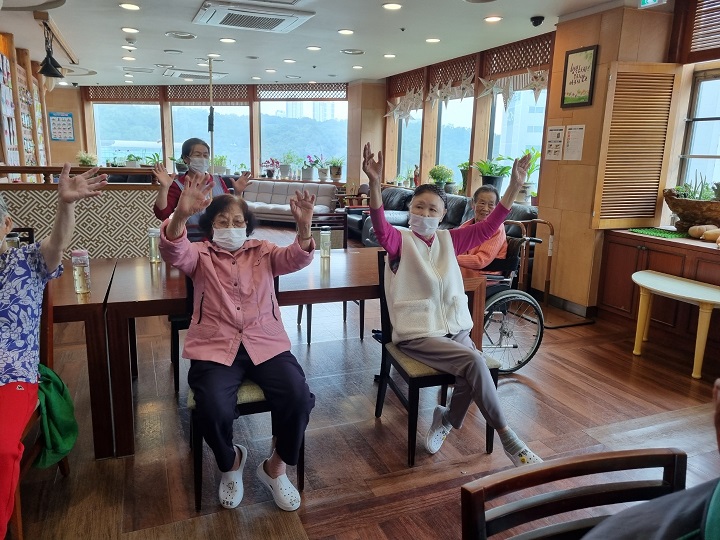 2049696908_rtNzcJiw_8d5fd728dd15369b6811ca55c9098804d6dbda5a.jpg 이미지크게보기